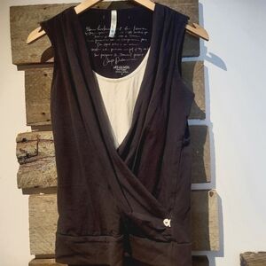 🇨🇦Made In Canada Black Sleeveless Wrap Top From Message Factory